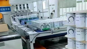 Автоматический роботизированный паллетайзер для банок под молочную смесь