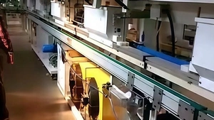 Сортировочный конвейер корпуса банки (дивертер)