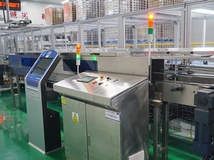 Конвейерный обеззараживатель корпуса банки (УФ-стерилизатор)